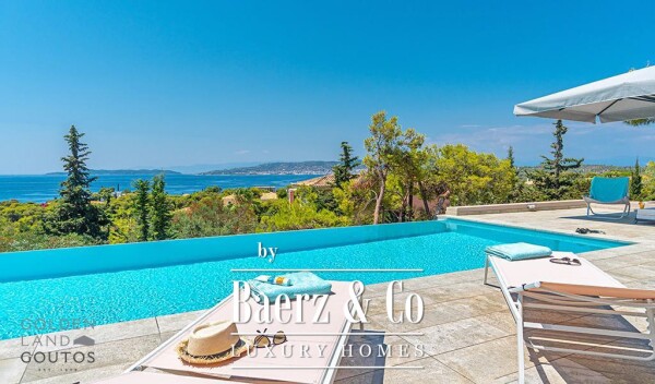 photo 1 Villa Beyond Blue