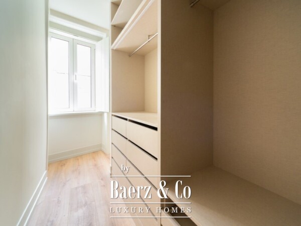 photo 6 4 bedroom flat on Rua do Telhal